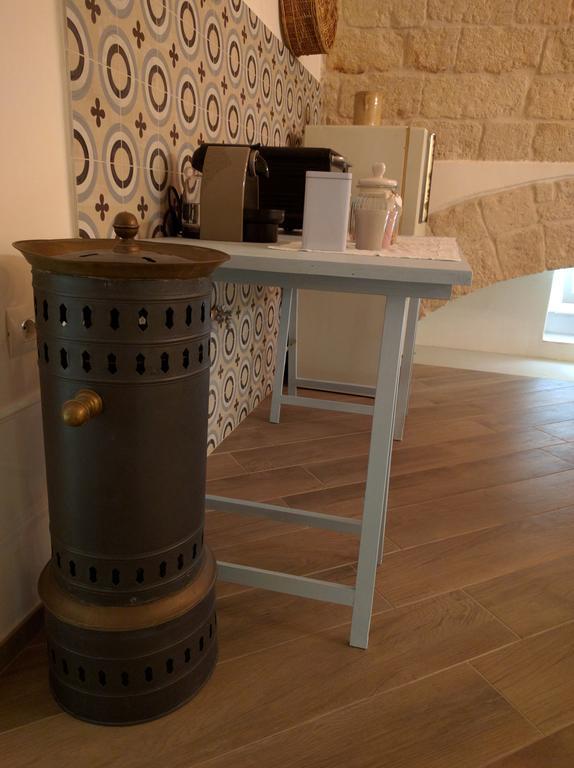 Palazzo Manfredi - Bed And Breakfast Monopoli Buitenkant foto