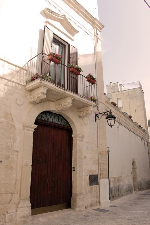 Palazzo Manfredi - Bed And Breakfast Monopoli Buitenkant foto