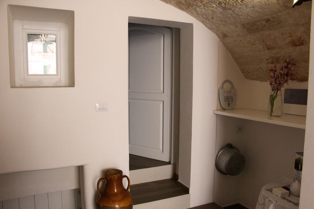 Palazzo Manfredi - Bed And Breakfast Monopoli Buitenkant foto